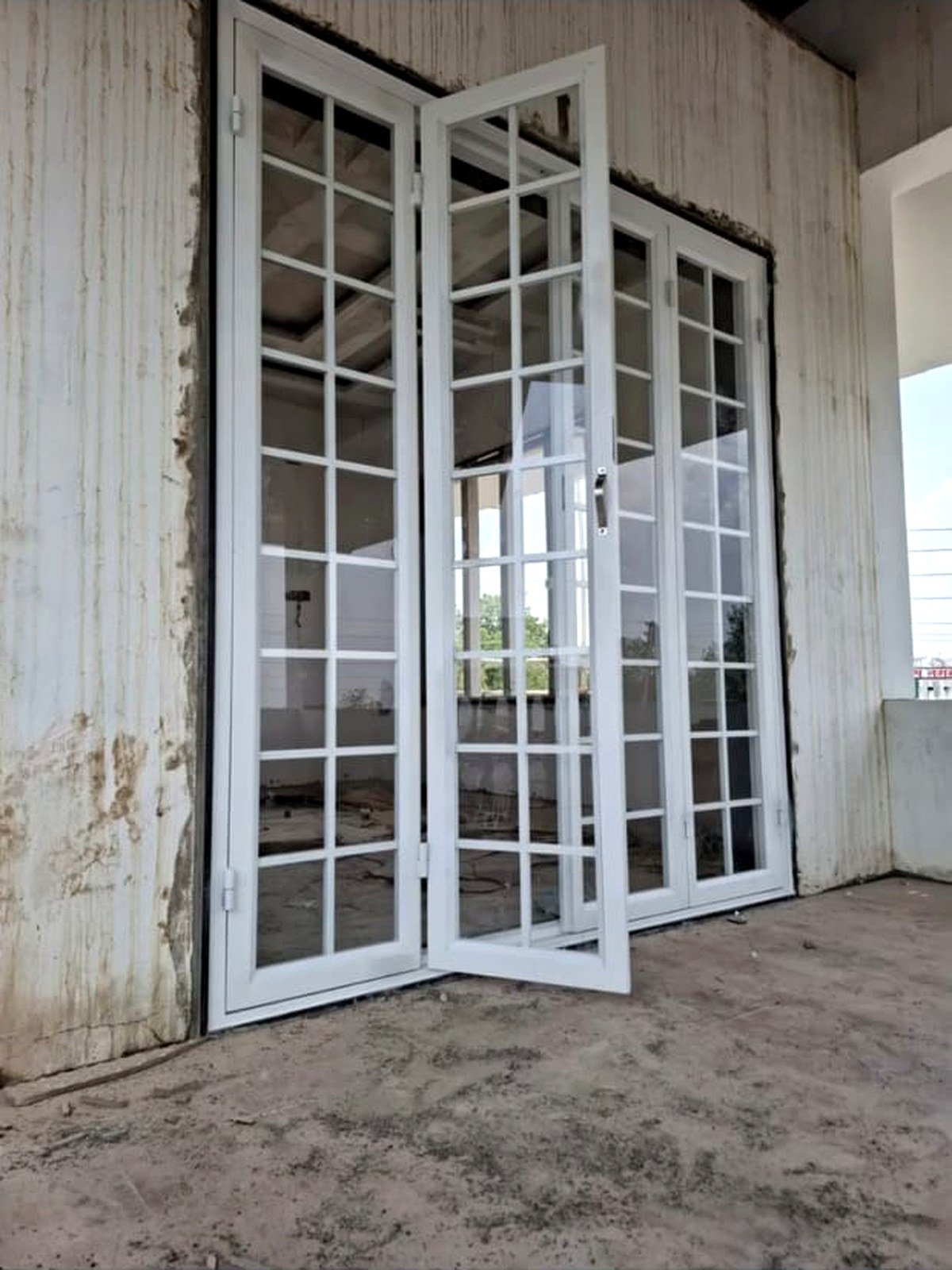 Project Window 01